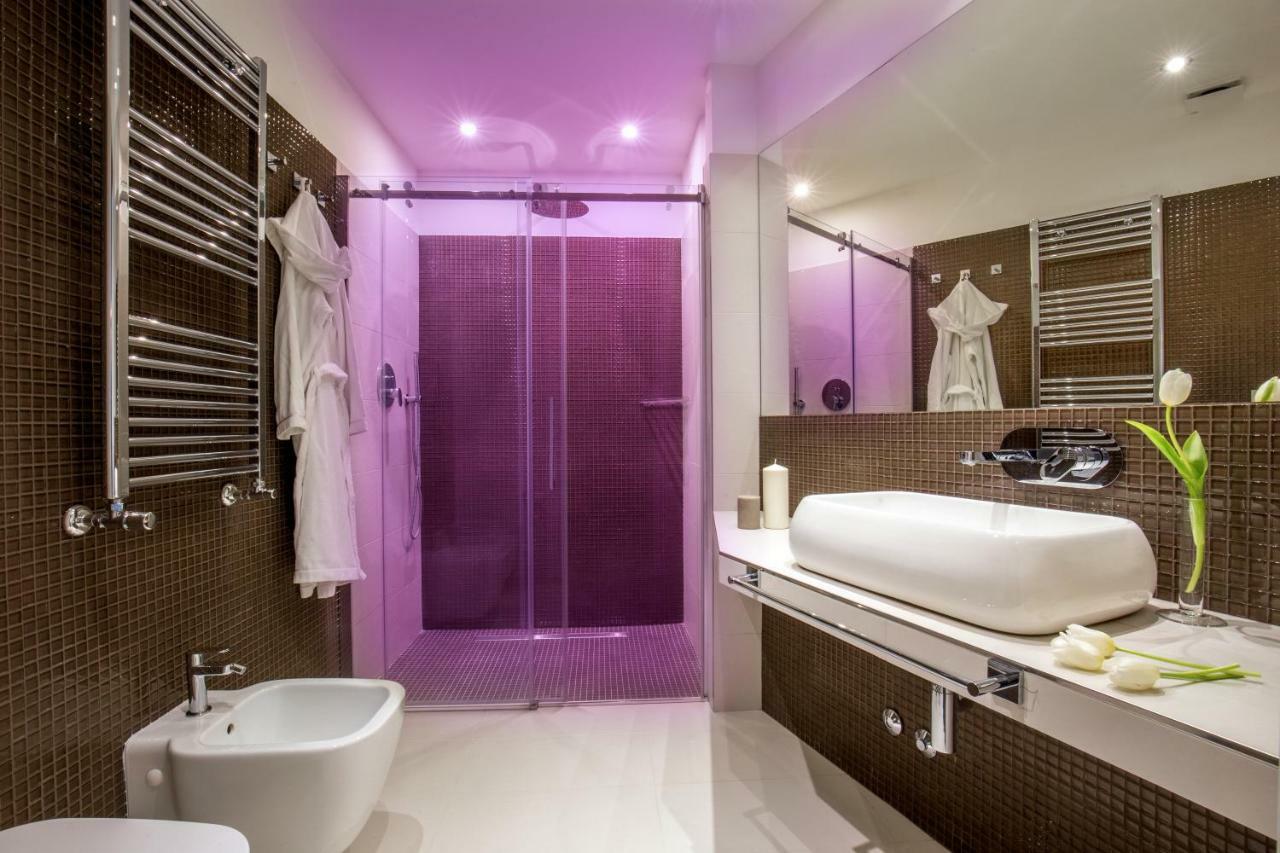 Gcf Luxury Suites, Guest House โรม ภายนอก รูปภาพ