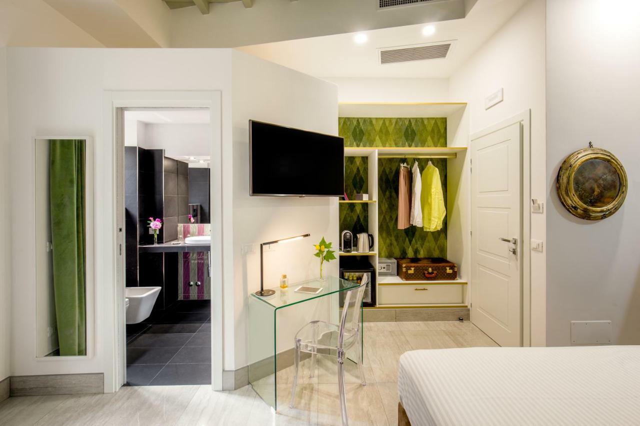 Gcf Luxury Suites, Guest House โรม ภายนอก รูปภาพ